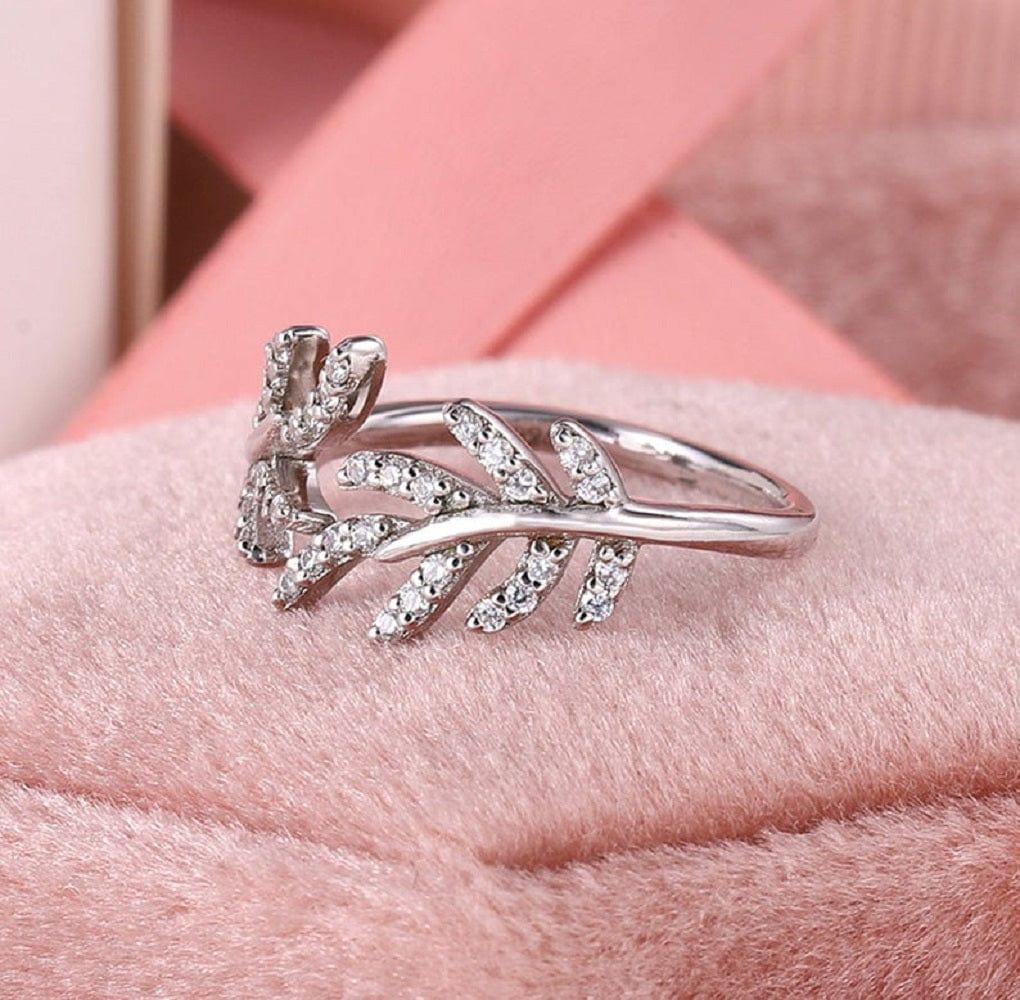 2023 simple fashion woman's leaf ring| Alibaba.com